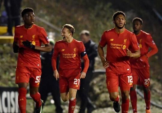 泽林斯基：制胜球有运气加持；为避免停赛未过多参与身体对抗