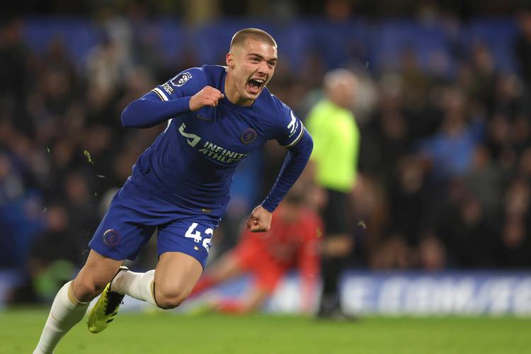 本届与哥伦比亚同组，C罗世界杯对阵南美球队仍0球0助