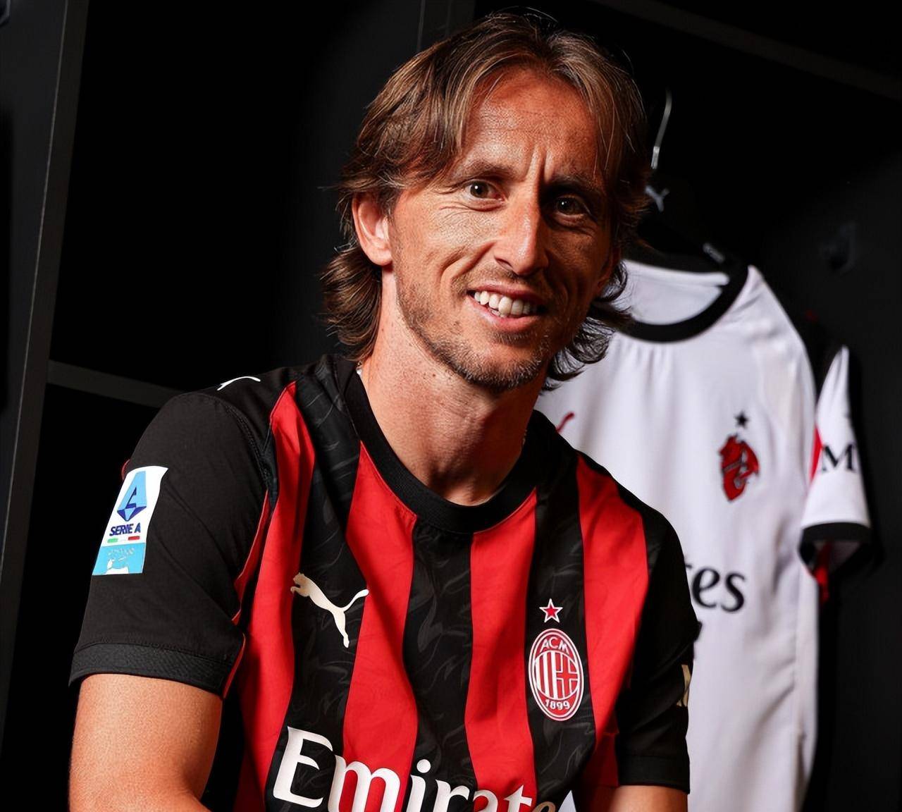 U17世界杯法国vs哥伦比亚现大规模群殴，球员家长均参与其中