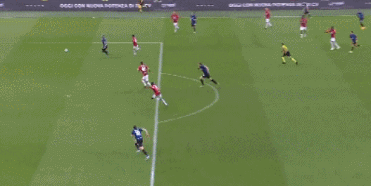 年轻控卫掌控比赛节奏